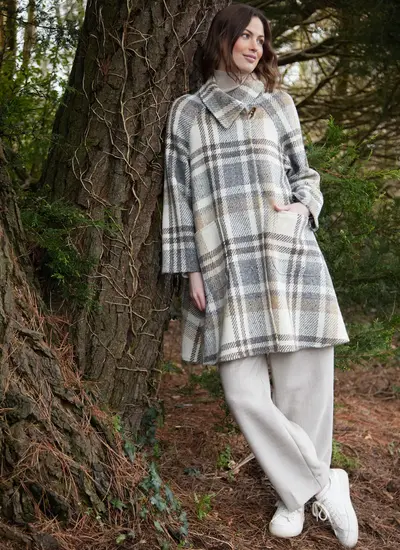 Tweed Toggle Coat in Grey/Beige